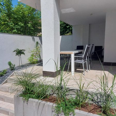 Apartament Z Duzym Tarasem Apartment Swinoujscie Luaran gambar